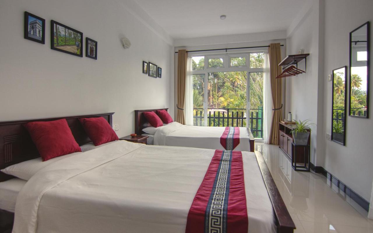 De Paris A Kandy Luaran gambar