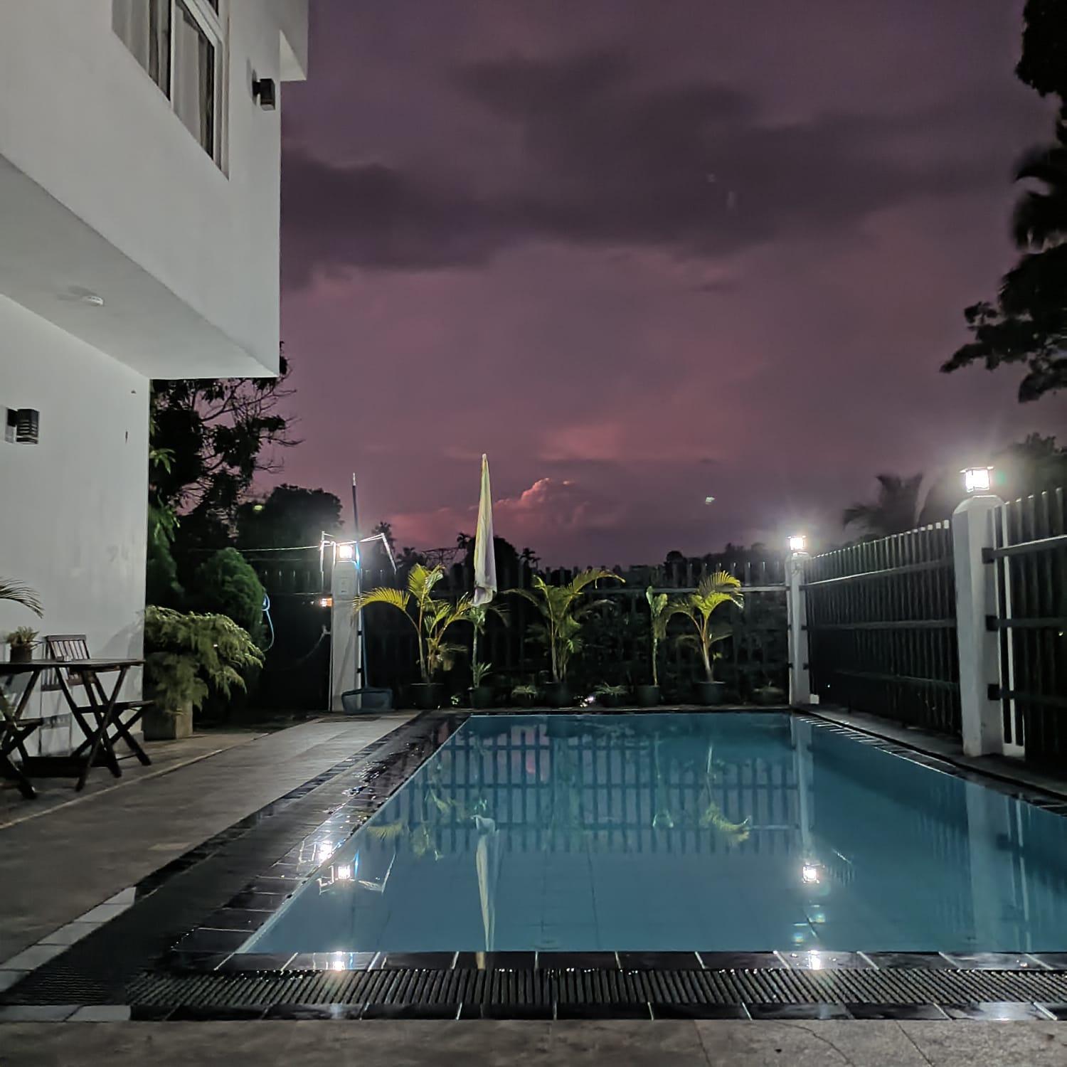 De Paris A Kandy Luaran gambar